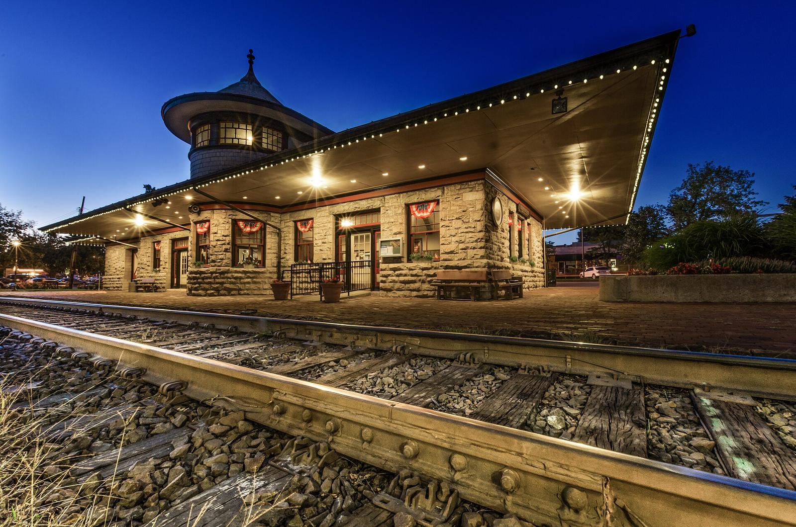 Kirkwood train station